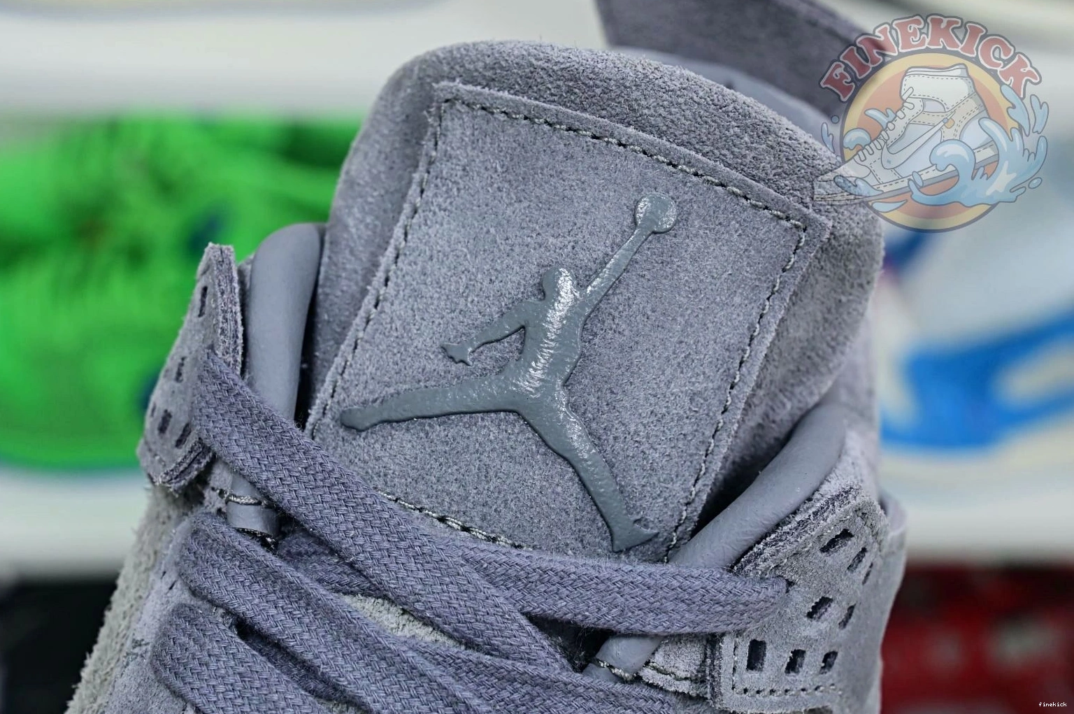 Air kaws Jordan 4 Jordan retro 0103